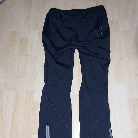 MEC Black Athletic Outdoors Leggings - Picture 7 of 11